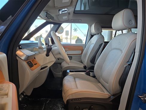 New 2025 Volkswagen ID. Buzz 1st Edition image 14