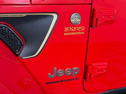 Used 2024 Jeep Wrangler Unlimited Rubicon 392 AWD/4WD image 12
