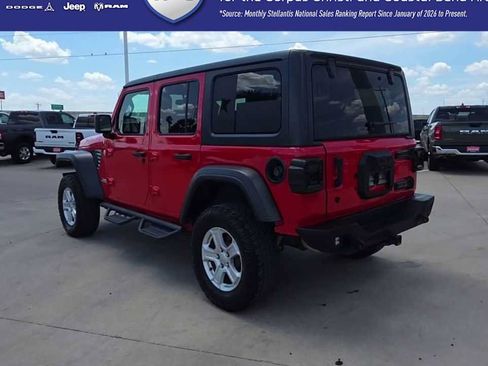 Used 2019 Jeep Wrangler Unlimited Sport S AWD/4WD image 6