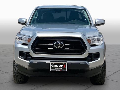 Used 2023 Toyota Tacoma SR AWD/4WD image 4