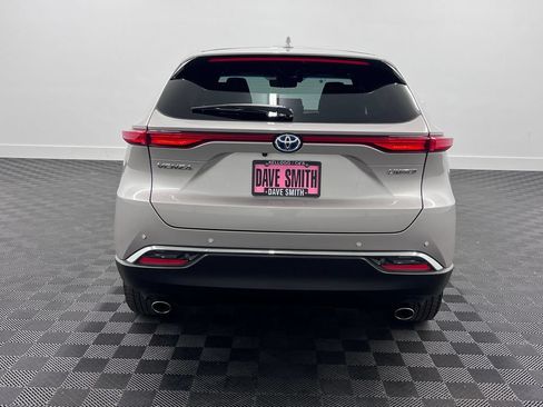 Used 2023 Toyota Venza Limited AWD/4WD image 10