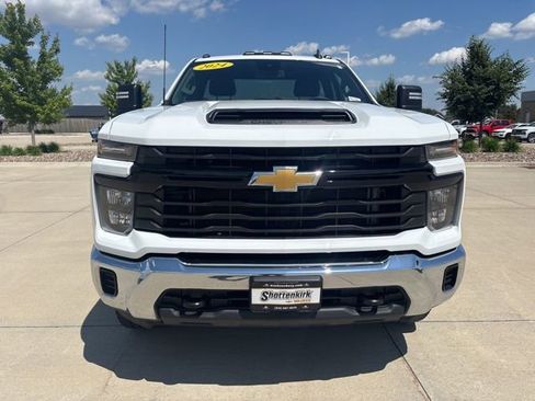 Used 2024 Chevrolet Silverado 3500 W/T w/ WT Safety Package AWD/4WD image 28
