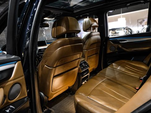 Used 2018 BMW X5 xDrive50i image 35