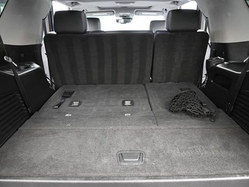 Used 2020 Chevrolet Tahoe LT AWD/4WD image 16