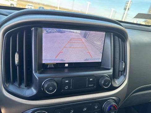 Used 2021 GMC Canyon Denali image 21