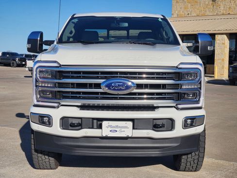 New 2025 Ford F250 Platinum w/ Platinum Plus Package image 6