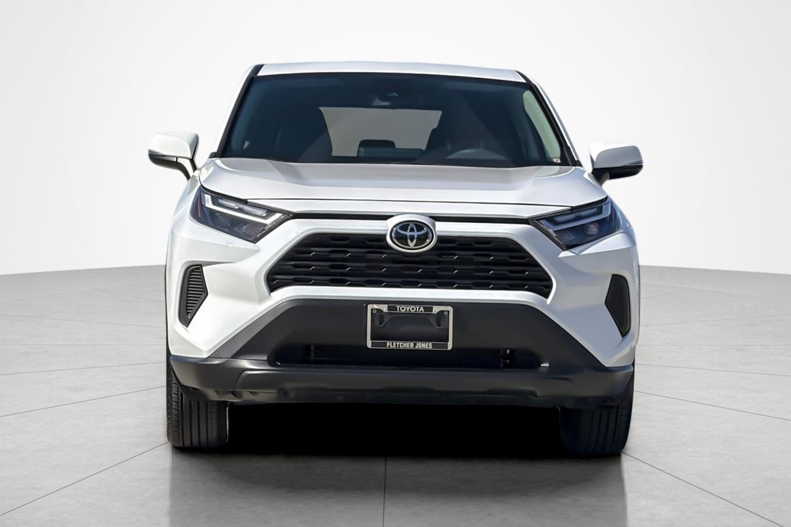 Certified 2025 Toyota RAV4 LE FWD image 8