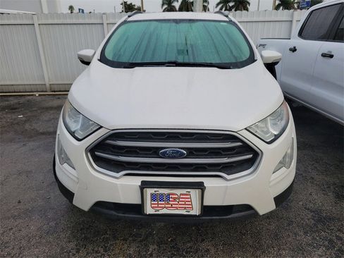 Used 2020 Ford EcoSport SE w/ SE Convenience Package image 2