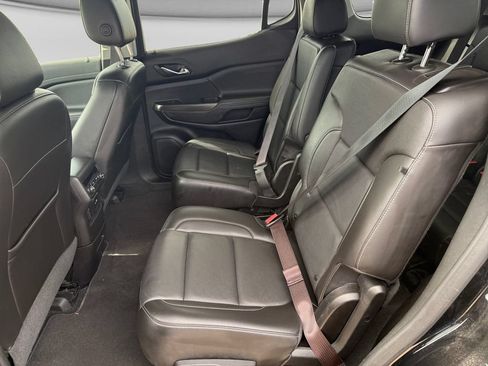 Used 2023 GMC Acadia SLT AWD/4WD image 34
