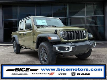 New 2025 Jeep Gladiator Sport