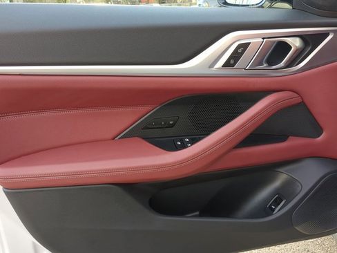 Used 2023 BMW i4 eDrive35 w/ Premium Package image 10