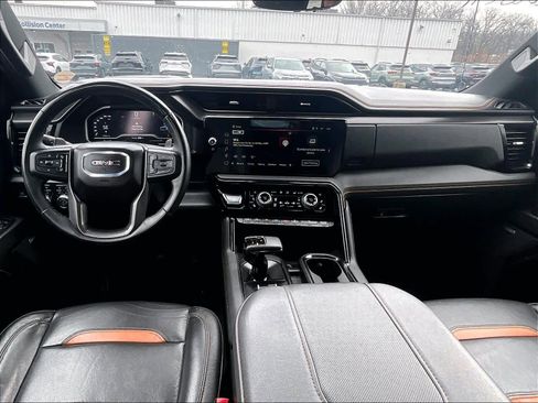 Used 2024 GMC Sierra 1500 AT4 w/ Technology Package image 35