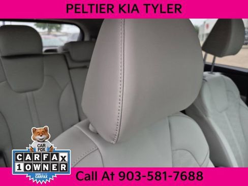 Certified 2025 Kia Sorento S w/ Panoramic Sunroof Package FWD image 14