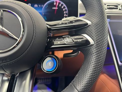 Used 2025 Mercedes-Benz S 63 AMG S image 23
