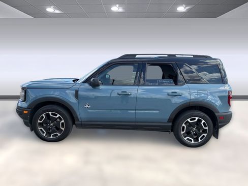 Used 2021 Ford Bronco Sport Outer Banks image 2