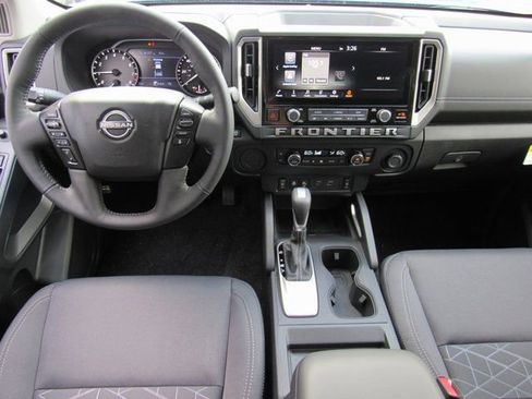 New 2026 Nissan Frontier SV image 9