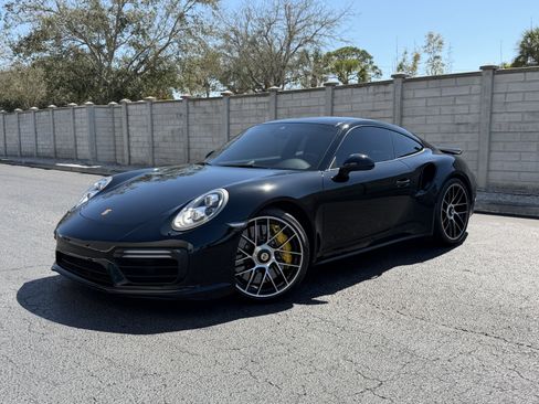 Certified 2017 Porsche 911 Turbo S image 1