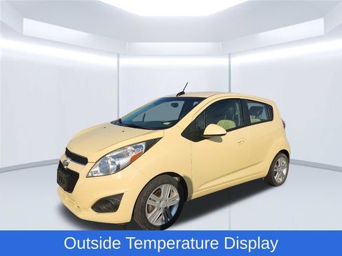 Used 2015 Chevrolet Spark LT FWD image 9