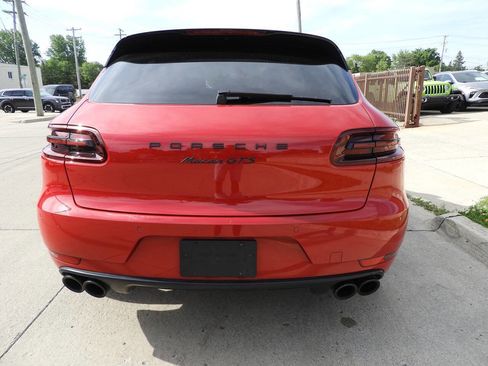 Used 2018 Porsche Macan GTS AWD/4WD image 8