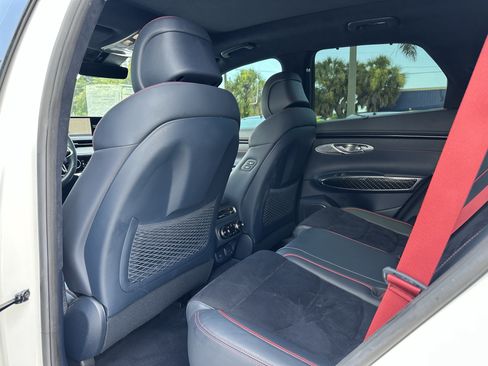 Used 2022 Genesis GV70 3.5T Sport w/ Sport Prestige Package AWD/4WD image 16
