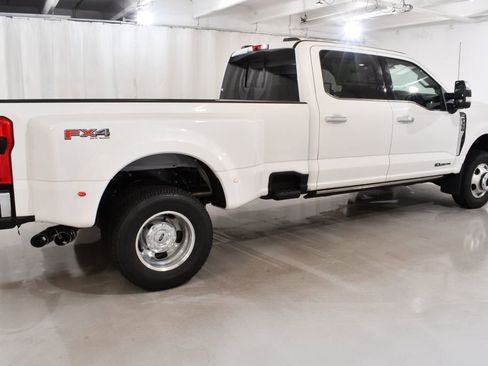 New 2026 Ford F350 Lariat w/ Lariat Ultimate Package AWD/4WD image 11