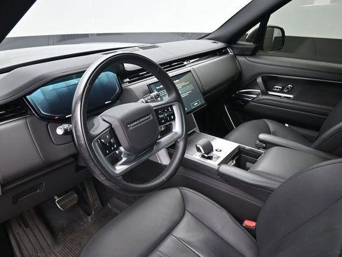 Used 2025 Land Rover Range Rover SE AWD/4WD image 20