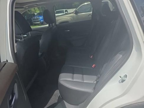 Used 2023 Nissan Rogue SL w/ SL Premium Package AWD/4WD image 9