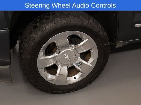 Used 2017 Chevrolet Silverado 1500 LTZ Z71 w/ LTZ Plus Package image 8