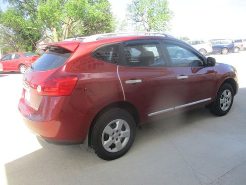 Used 2015 Nissan Rogue S w/ Convenience Package AWD/4WD image 15