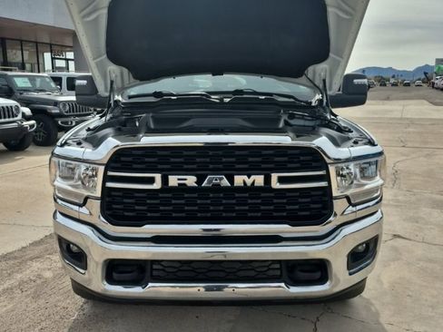 Used 2024 RAM 2500 Big Horn AWD/4WD image 58