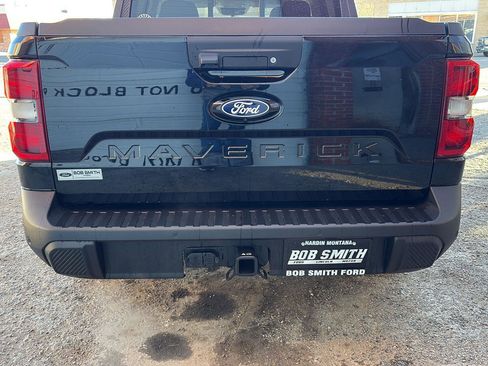 New 2026 Ford Maverick Lariat w/ Black Appearance Package image 30