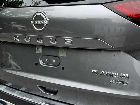 Used 2023 Nissan Rogue Platinum w/ Platinum Premium Package AWD/4WD image 31