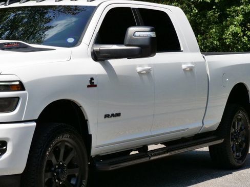 Used 2026 RAM 2500 Laramie AWD/4WD image 54