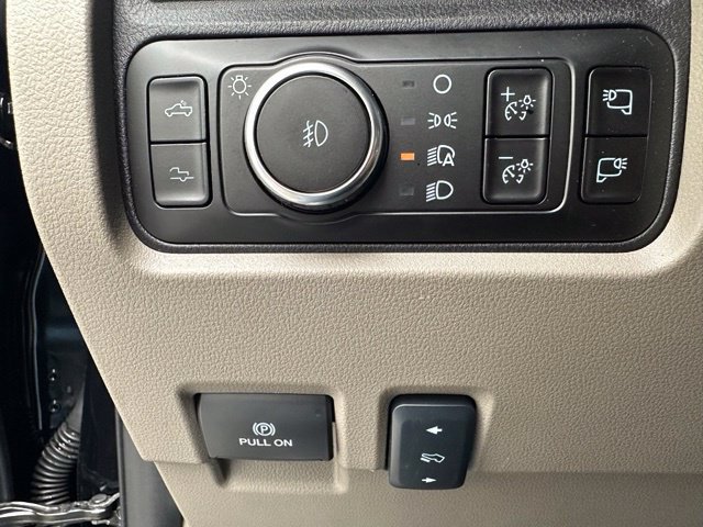 Used 2026 Ford F450 Platinum w/ Platinum Plus Package AWD/4WD image 30