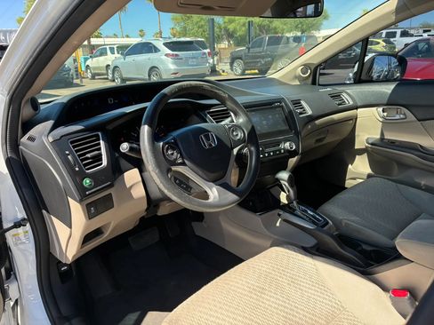 Used 2015 Honda Civic SE image 16