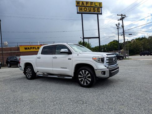 Used 2018 Toyota Tundra Limited image 3