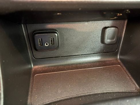 Used 2020 Chevrolet Colorado W/T w/ WT Convenience Package RWD image 30