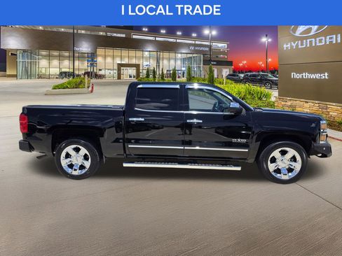 Used 2015 Chevrolet Silverado 1500 LTZ w/ Texas Edition, 1LZ Trim RWD image 6