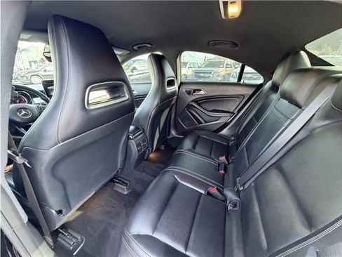 Used 2018 Mercedes-Benz CLA 250 image 21