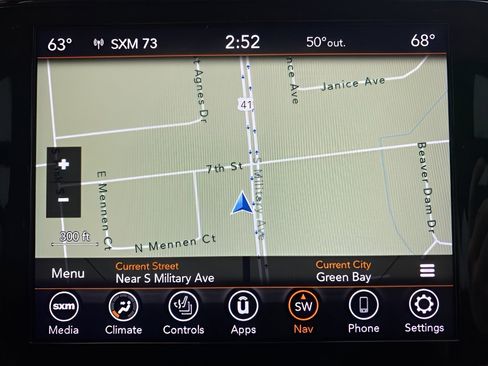 Used 2021 Jeep Grand Cherokee Limited X image 25