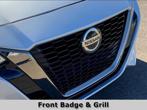 Used 2020 Nissan Altima 2.5 SR w/ Premium Package image 31