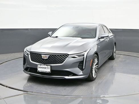 Used 2020 Cadillac CT4 Premium Luxury RWD image 26