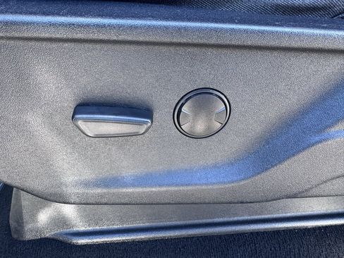 Used 2024 Ford F250 XLT image 24