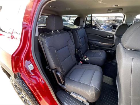 Used 2023 GMC Acadia SLE w/ Driver Convenience Package image 18