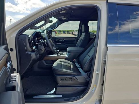 New 2026 Chevrolet Silverado 1500 High Country w/ Technology Package AWD/4WD image 20