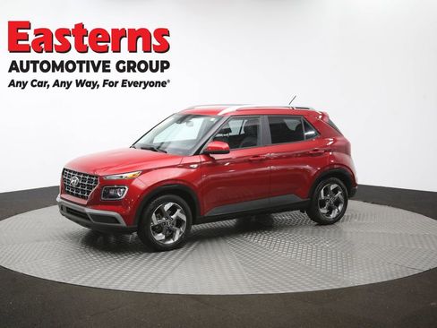 Used 2023 Hyundai Venue Limited FWD image 57