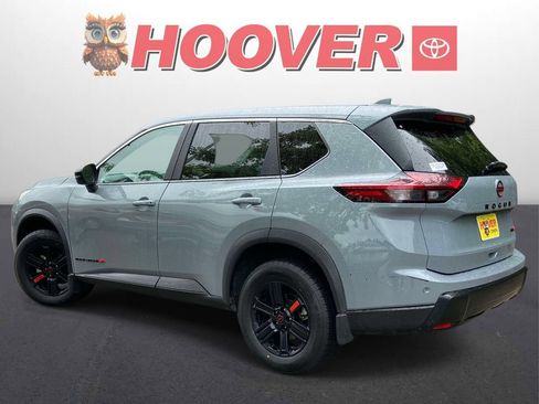 Used 2025 Nissan Rogue SV w/ Rock Creek Premium Package AWD/4WD image 8