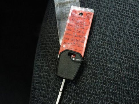 Used 2025 Ford Maverick XL FWD image 33