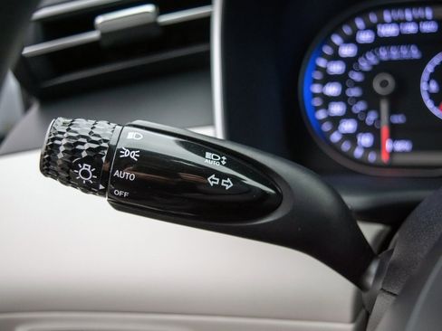 Used 2022 Hyundai Tucson SEL image 17