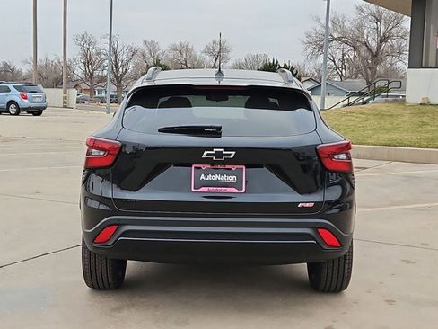 New 2026 Chevrolet Trax RS w/ Driver Confidence Package FWD image 8